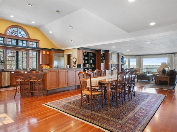 236 Powder Point Ave, Duxbury MA 02332