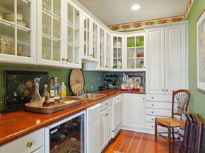 236 Powder Point Ave, Duxbury MA 02332