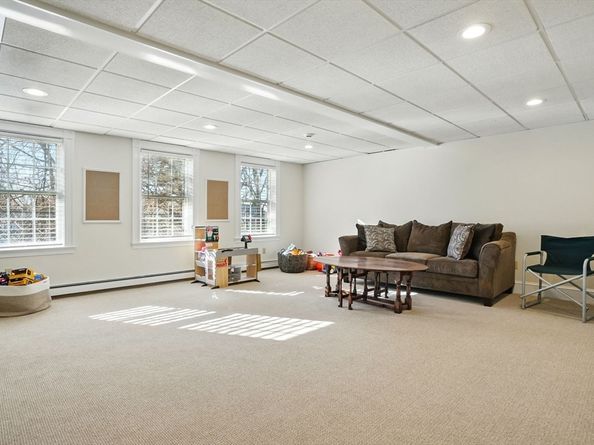 236 Powder Point Ave, Duxbury MA 02332