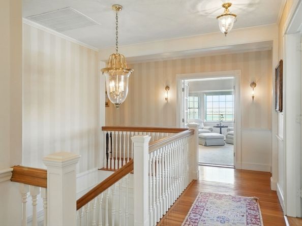 236 Powder Point Ave, Duxbury MA 02332