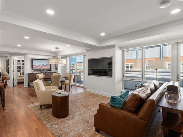 4 Battery Wharf 4604, Boston MA 02109