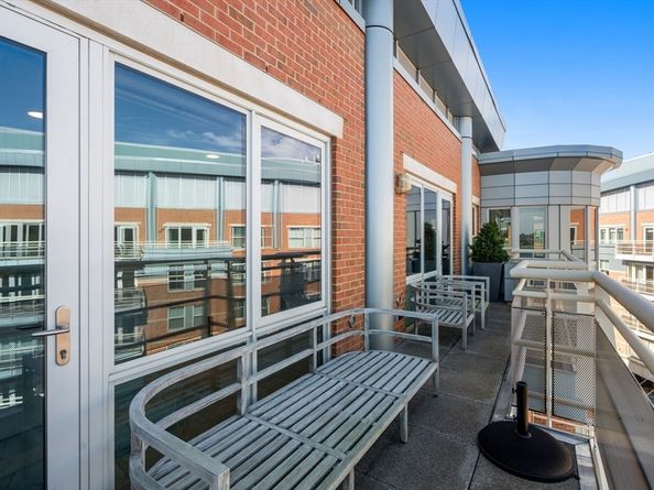 4 Battery Wharf 4604, Boston MA 02109