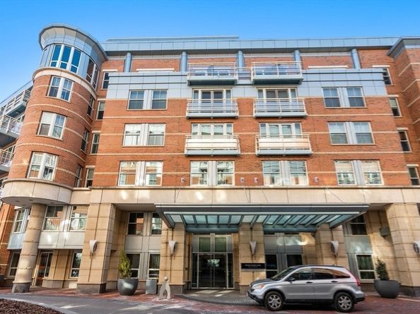 4 Battery Wharf 4604, Boston MA 02109