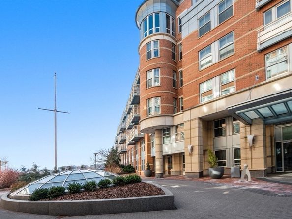4 Battery Wharf 4604, Boston MA 02109