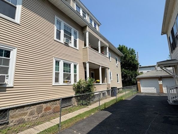 33 Harbor Street, Salem MA 01970