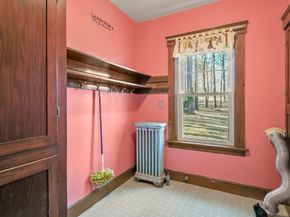 19 Nutting Street, Gardner MA 01440