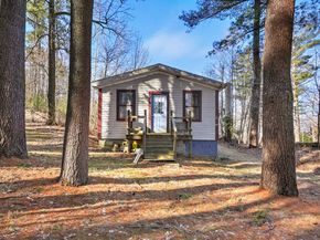 19 Nutting Street, Gardner MA 01440