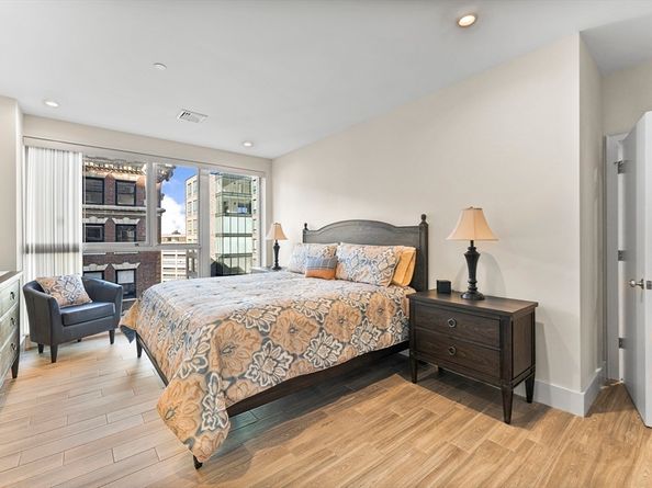 101 Broad St 8C, Boston MA 02110