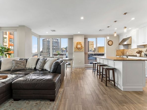 101 Broad St 8C, Boston MA 02110