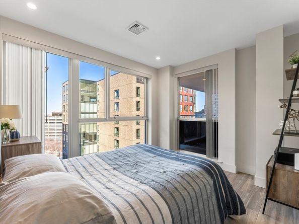 101 Broad St 8C, Boston MA 02110