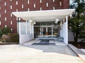 2 Hammond Pond Parkway 203, Newton MA 02467