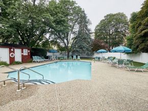2 Hammond Pond Parkway 203, Newton MA 02467