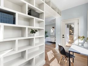 8 Holly Ave 2, Cambridge MA 02138