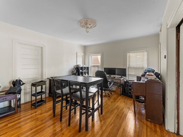 35 Ibbetson, Somerville MA 02143