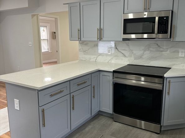 124 Manomet St, Brockton MA 02301