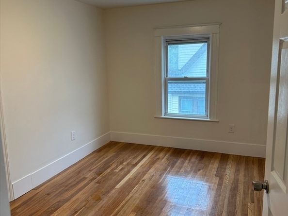 124 Manomet St, Brockton MA 02301