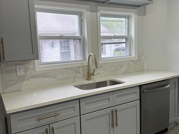 124 Manomet St, Brockton MA 02301