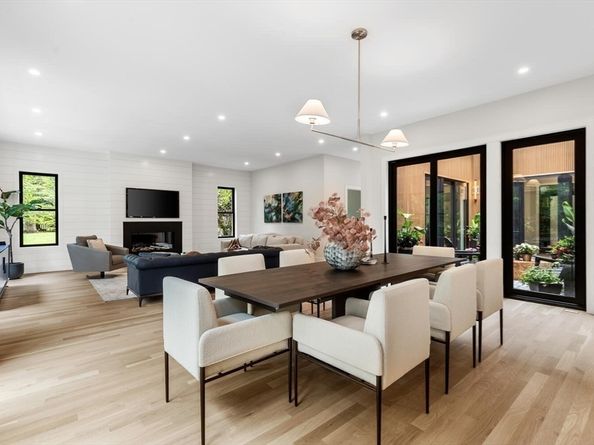 37 Philip, Lexington MA 02421