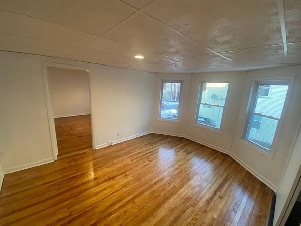 139 Grand, Worcester MA 01603