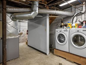 123 Forest St, Middleton MA 01949