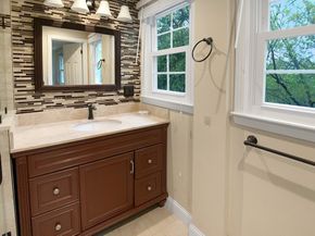 7 Nirvana Dr, Saugus MA 01906