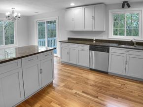 7 Nirvana Dr, Saugus MA 01906