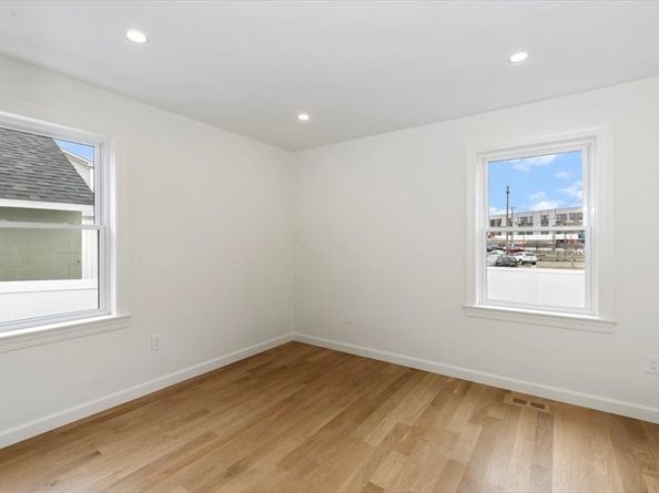 106 Broadway 1, Salem MA 01970