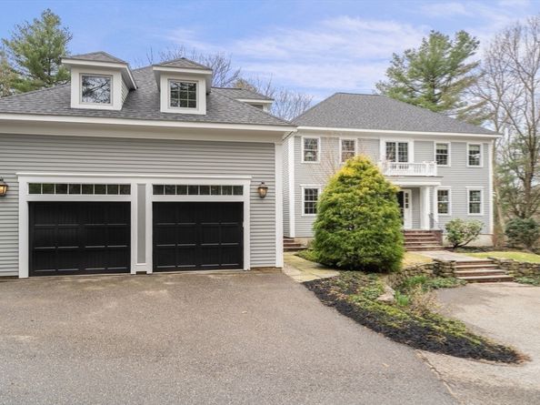 5 Powissett St, Dover MA 02030