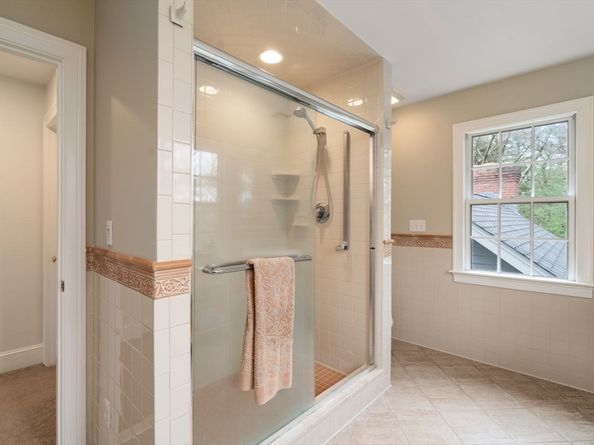 5 Powissett St, Dover MA 02030