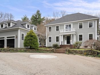 5 Powissett St