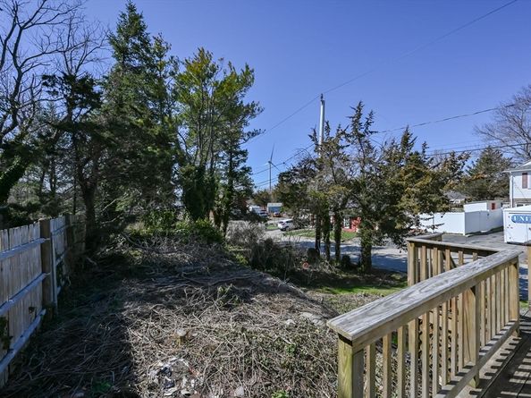 23 Wyola Rd, Hull MA 02045