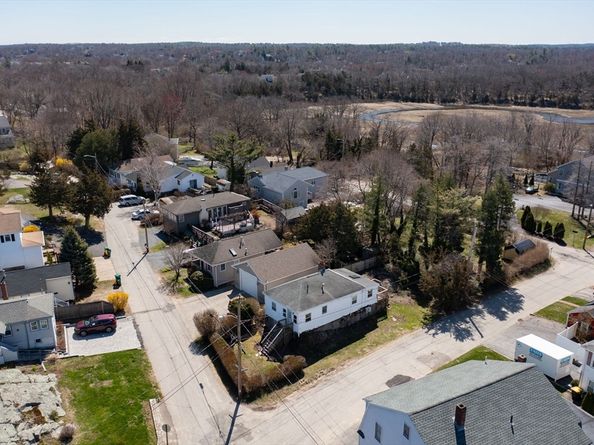 23 Wyola Rd, Hull MA 02045