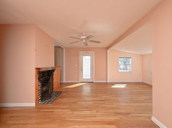 23 Wyola Rd, Hull MA 02045