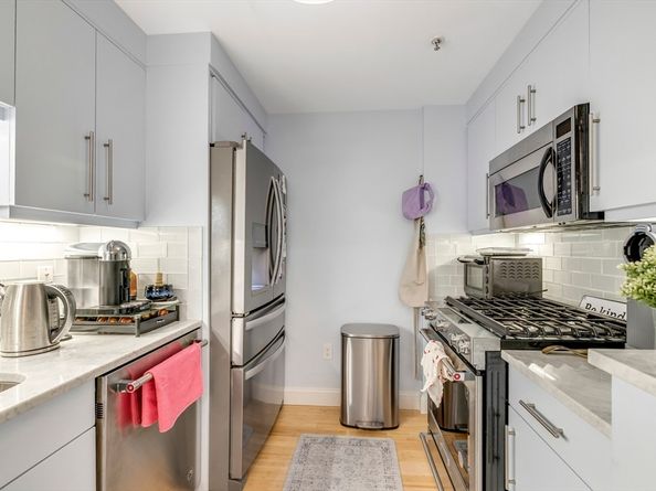 183-185A Massachusetts Ave 602, Boston MA 02115
