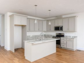 7 Hayford Trail 12, Hanson MA 02341
