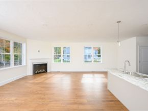 7 Hayford Trail 12, Hanson MA 02341