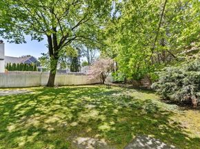 403-405 Reedsdale Rd, Milton MA 02186