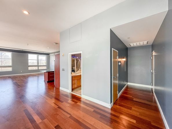 10 Ocean Ave 213, Revere MA 02151