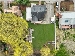18 Auburn St Ext, Framingham MA 01701