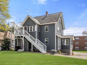 18 Auburn St Ext, Framingham MA 01701