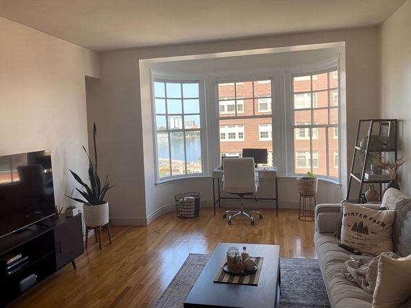 4 Charlesgate East 604, Boston MA 02215