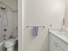 4 Charlesgate East 604, Boston MA 02215