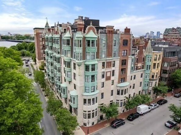 4 Charlesgate East 604, Boston MA 02215