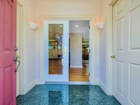 33 Lill Avenue, Newton MA 02465