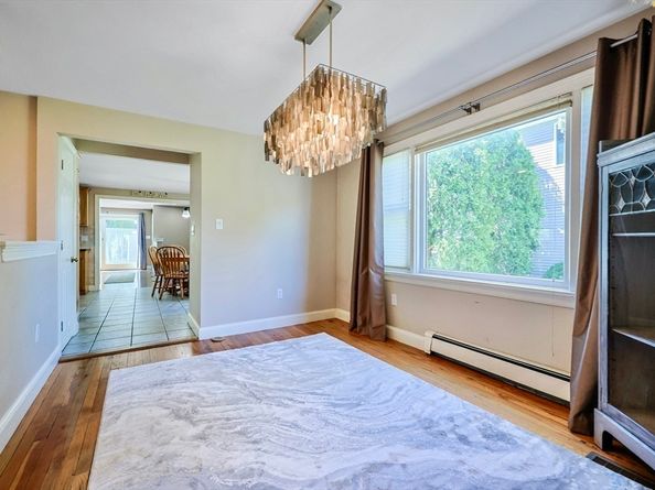 33 Lill Avenue, Newton MA 02465