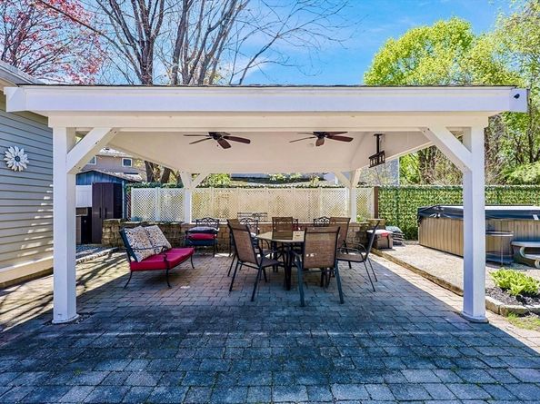 33 Lill Avenue, Newton MA 02465