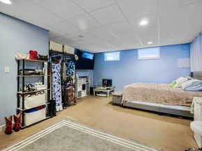 33 Lill Avenue, Newton MA 02465