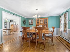 4 Barberry Ln, West Newbury MA 01985