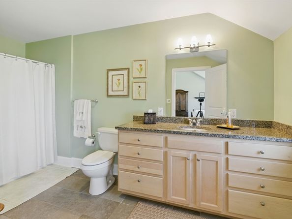 2 Powder Mill Sq 2B, Andover MA 01810