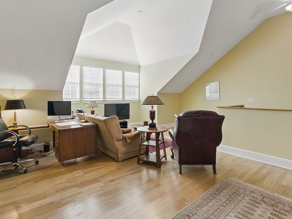 2 Powder Mill Sq 2B, Andover MA 01810